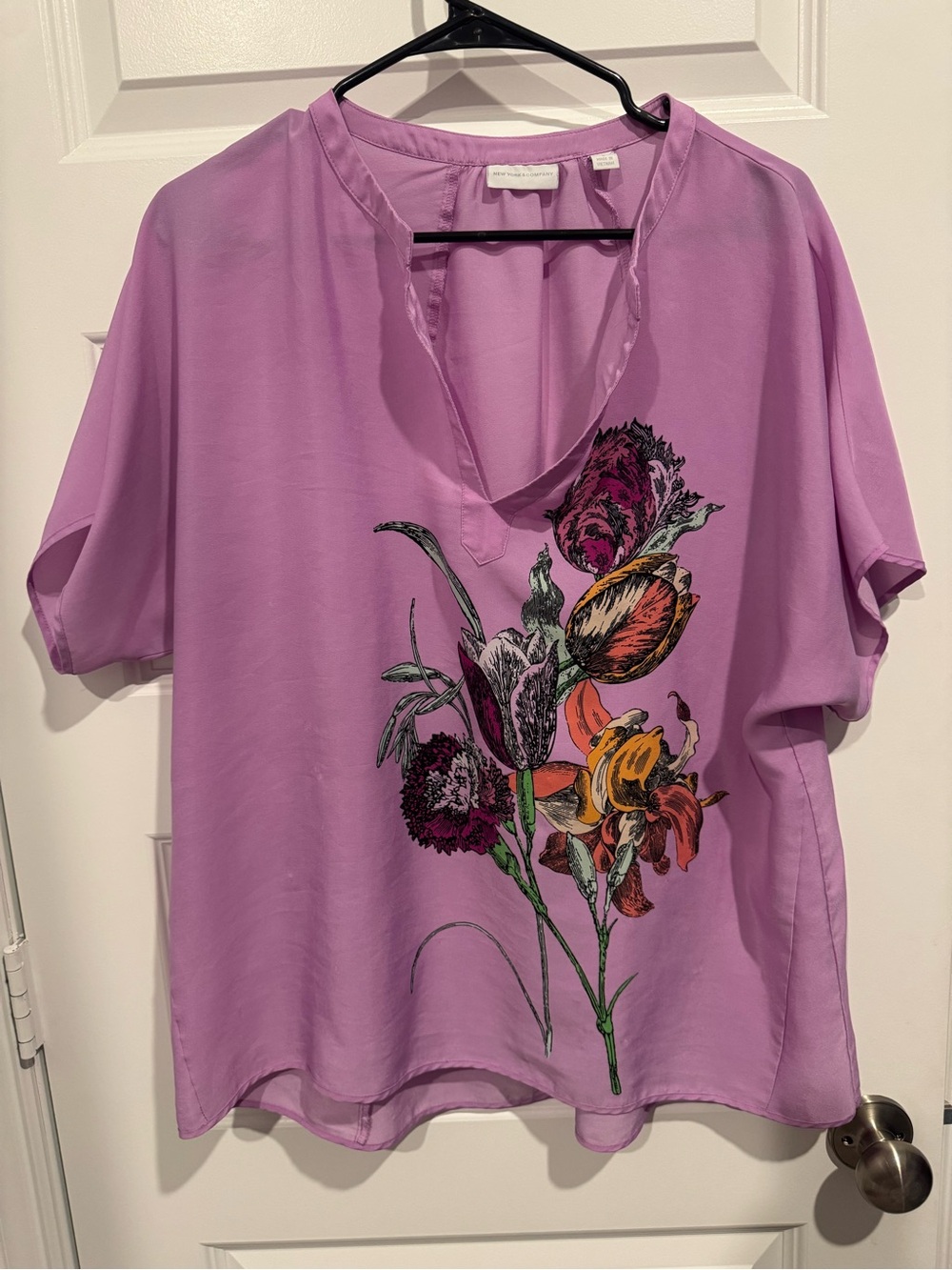 New York & Company Purple Floral Blouse Large